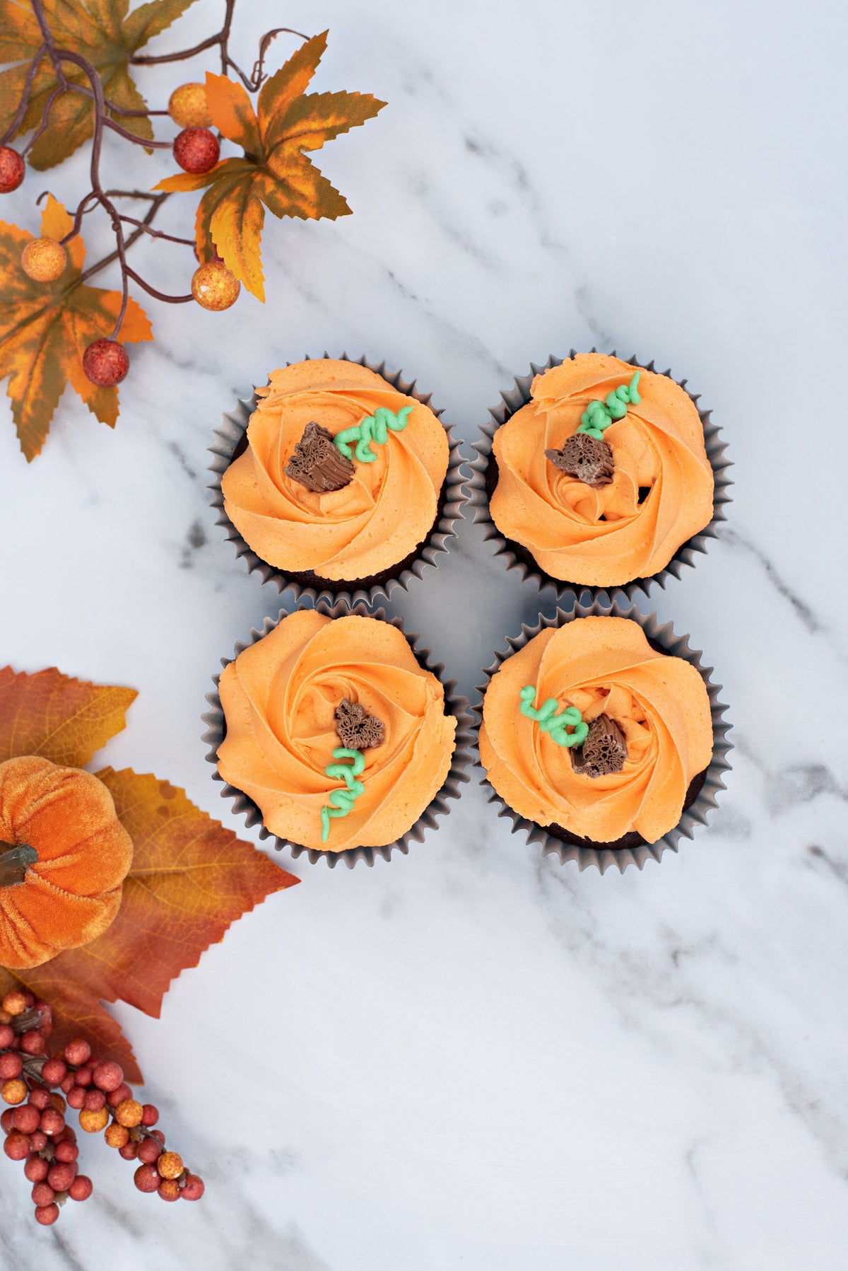 Halloween Pumpkin Cupcakes x 2