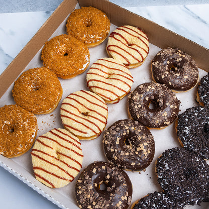 Mixed Biscuit Ring Doughnut Box